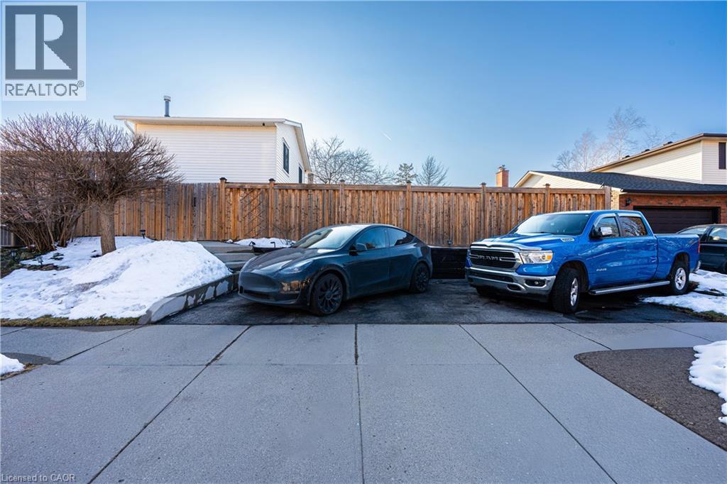 70 Athenia Drive, Hamilton, Ontario  L8J 1S8 - Photo 40 - 40809490