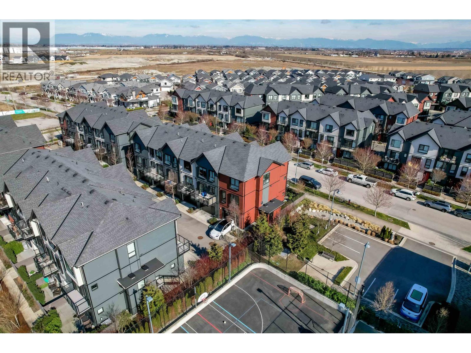 111 4662 Hemlock Way, Tsawwassen, British Columbia  V4M 0G1 - Photo 2 - R3095513