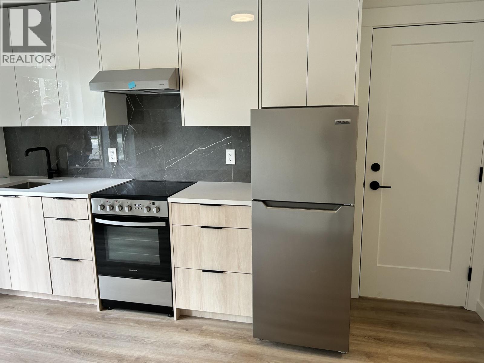 6 237 Ridgeway Avenue, North Vancouver, British Columbia  V7L 0H6 - Photo 24 - R3095420