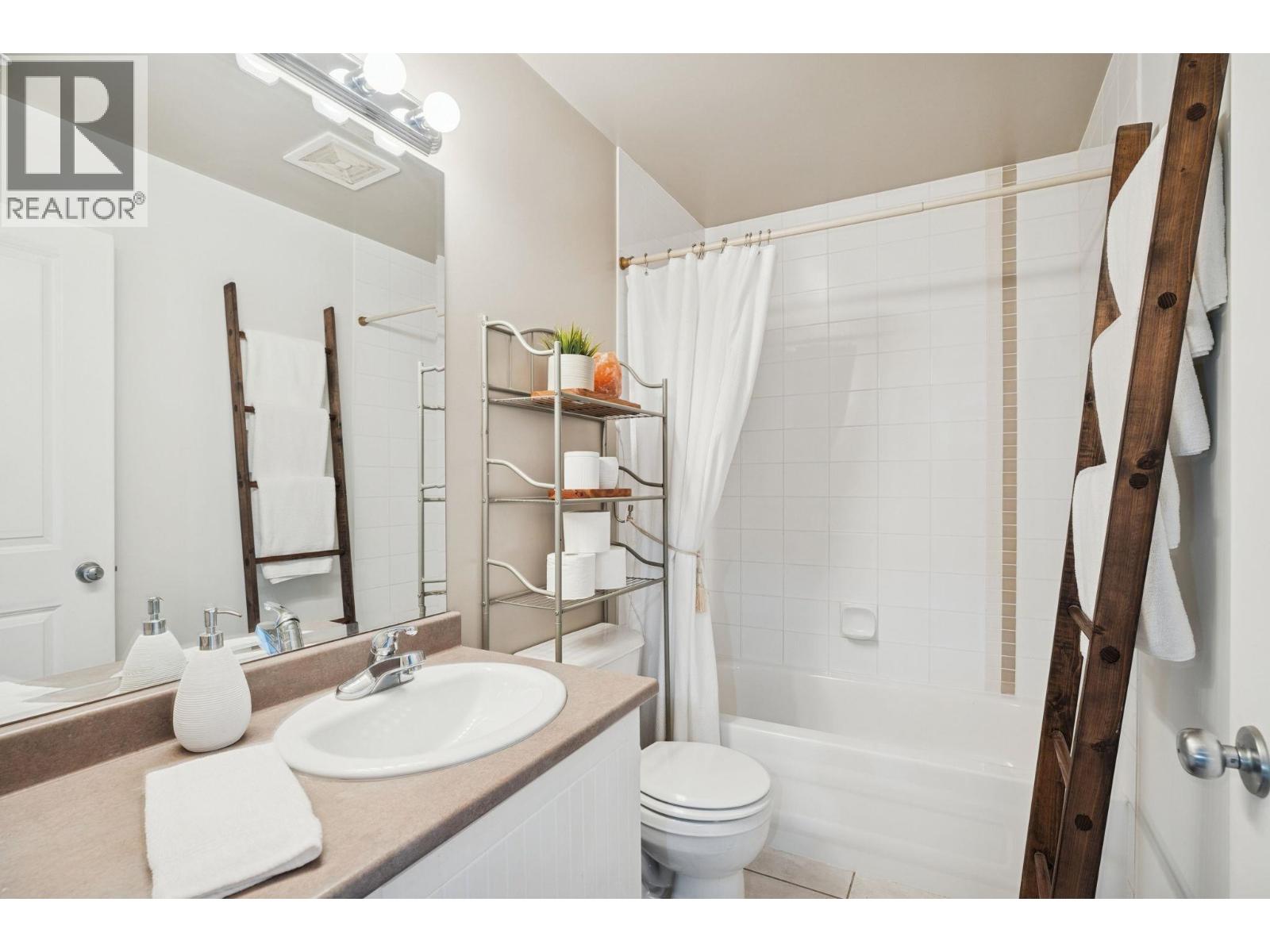 210 3000 Riverbend Drive, Coquitlam, British Columbia  V3C 6R1 - Photo 23 - R3095984