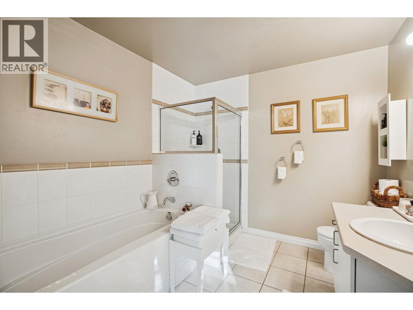 210 3000 Riverbend Drive, Coquitlam, British Columbia  V3C 6R1 - Photo 18 - R3095984