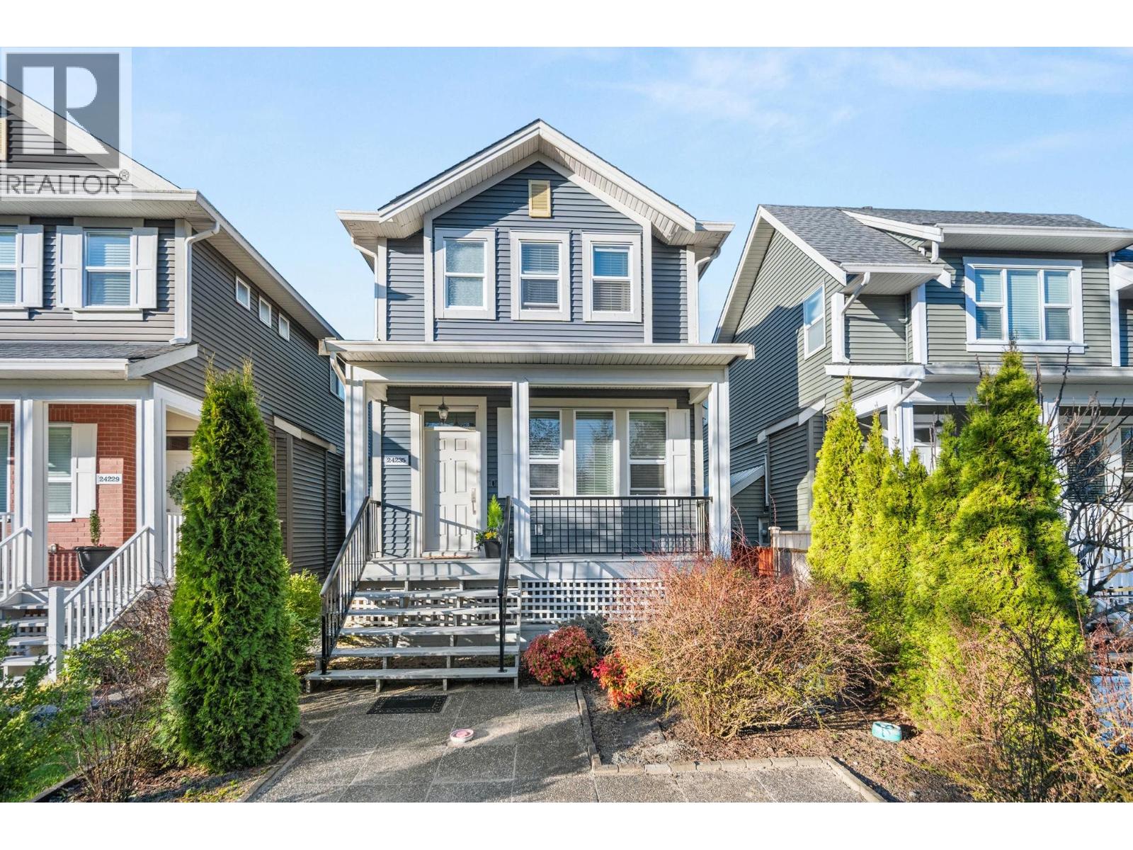 24235 102 Avenue, Maple Ridge, British Columbia  V2W 1X8 - Photo 2 - R3095208