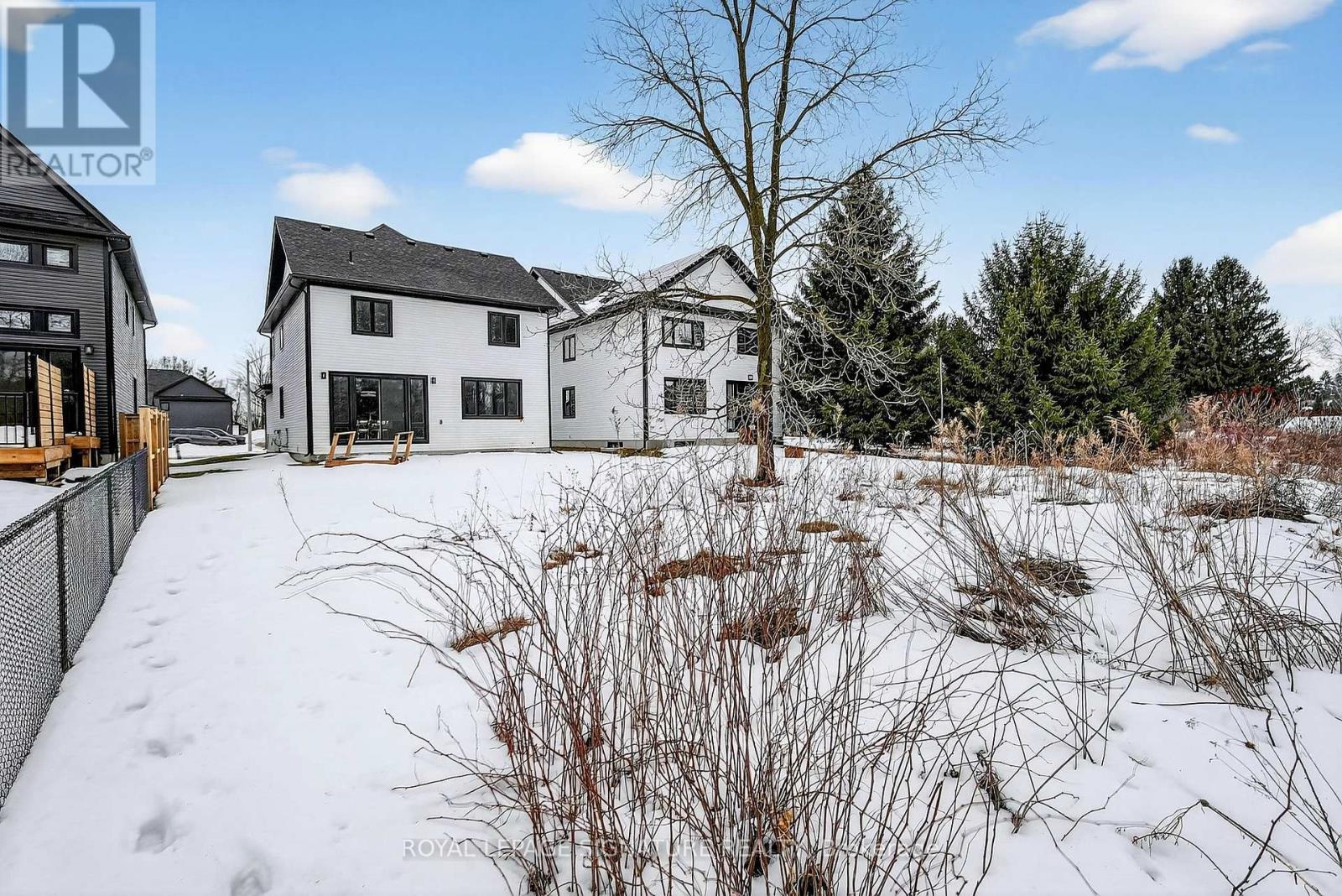 16 - 297 Whiting Street, Ingersoll, Ontario  N5C 3W5 - Photo 43 - X12845028