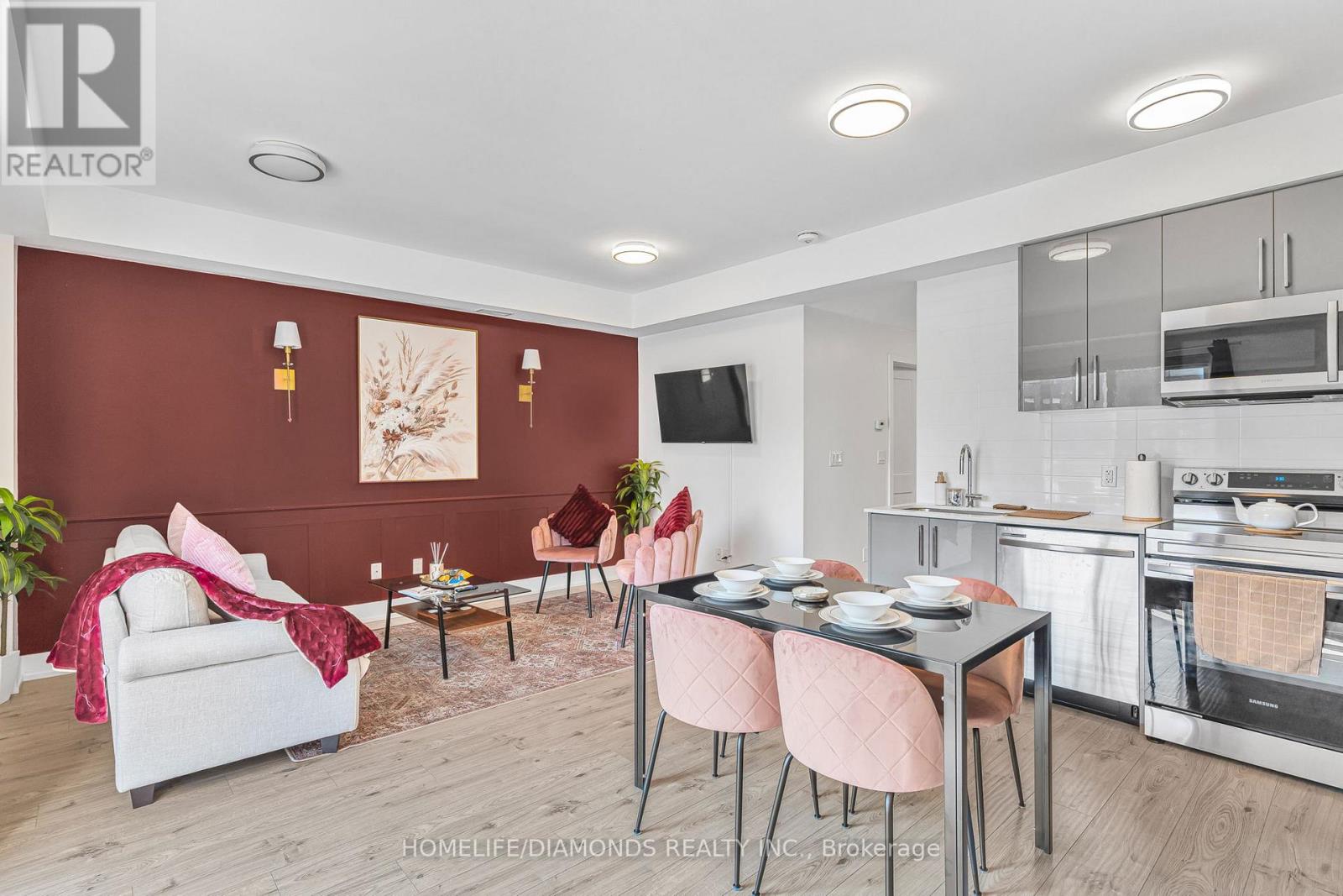 203 - 6065 Mcleod Road, Niagara Falls, Ontario L2G 0Z7 - Photo 5 - X12845056