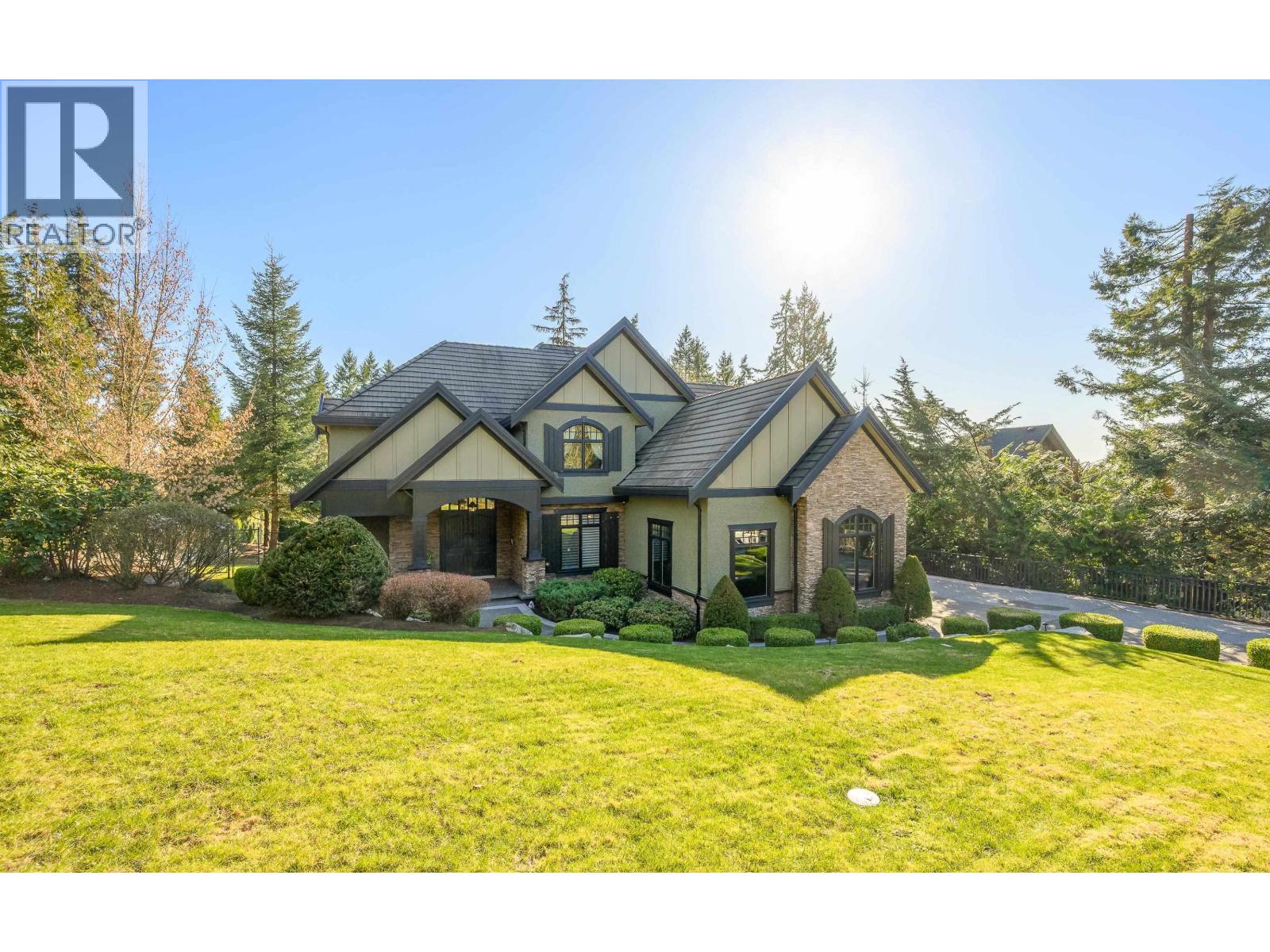 1062 MAGNOLIA WAY, Anmore, British Columbia