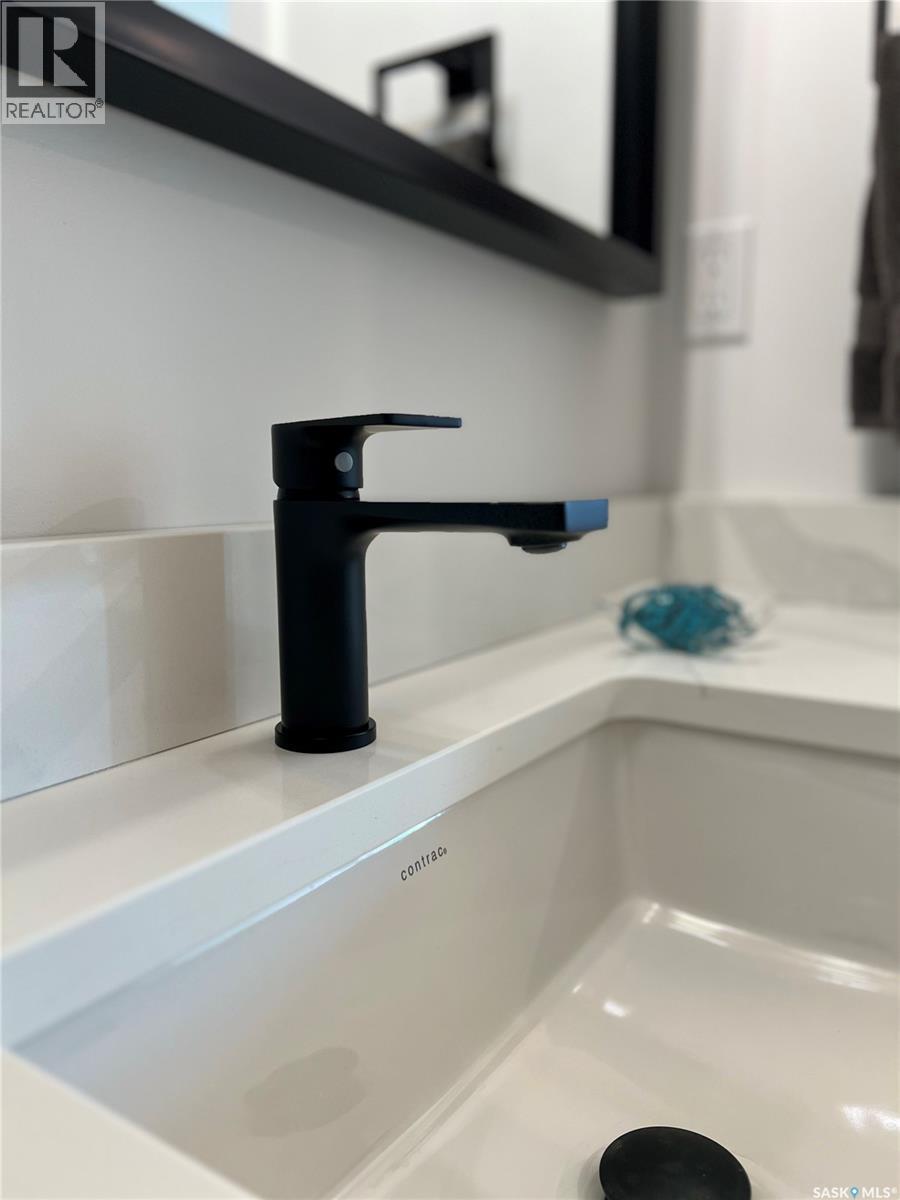 727 Nazarali Union, Saskatoon, Saskatchewan  S7V 1X4 - Photo 22 - SK029707