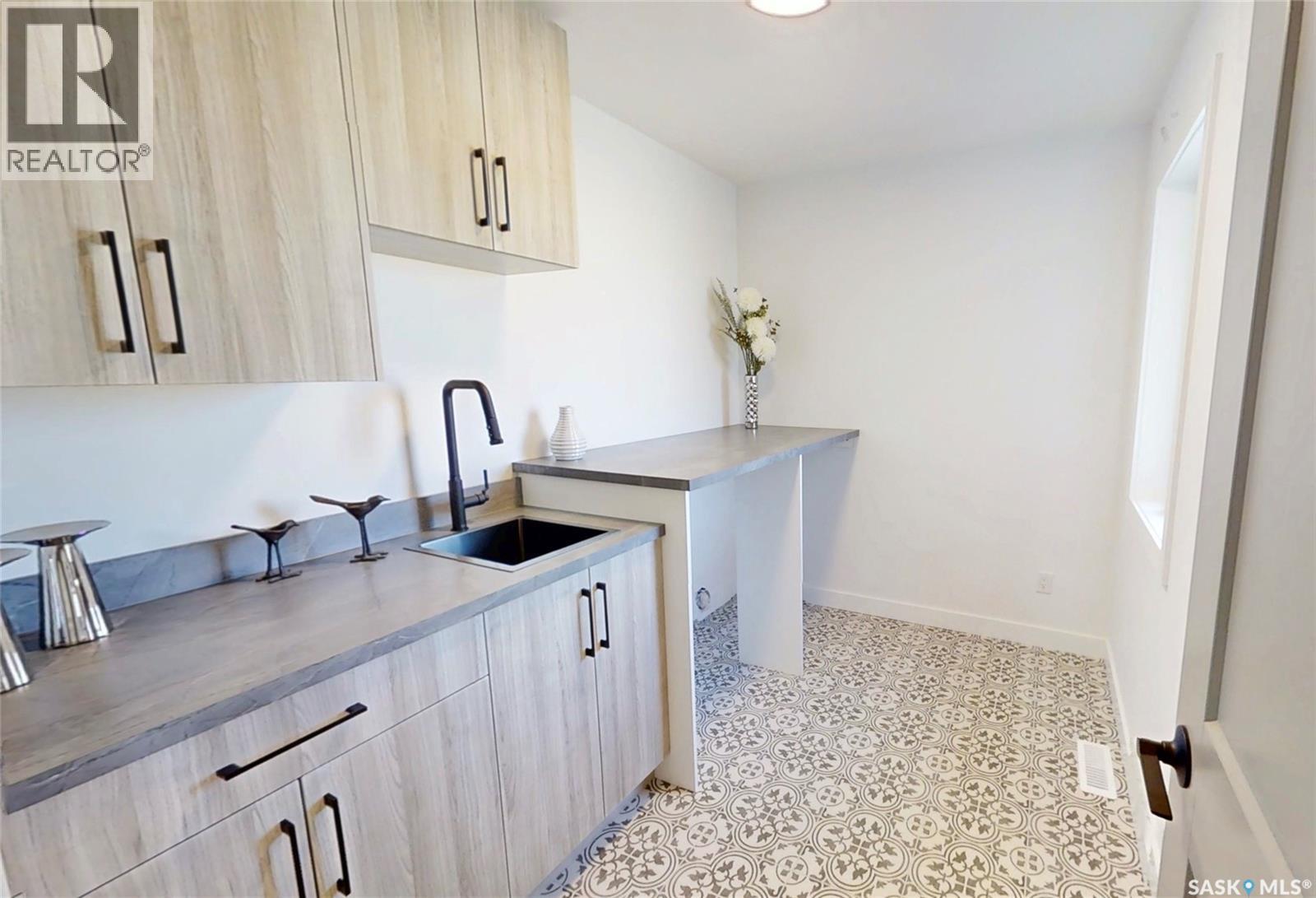 727 Nazarali Union, Saskatoon, Saskatchewan  S7V 1X4 - Photo 25 - SK029707