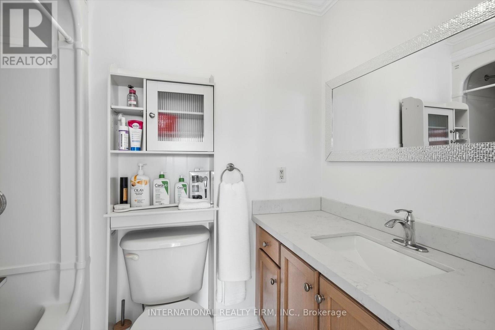 130 Andrews Drive, Bradford West Gwillimbury, Ontario  L0G 1A0 - Photo 20 - N12837738