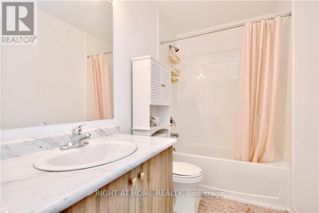 23 Kodiak Terrace, Barrie, Ontario  L4N 8G1 - Photo 12 - S12845058