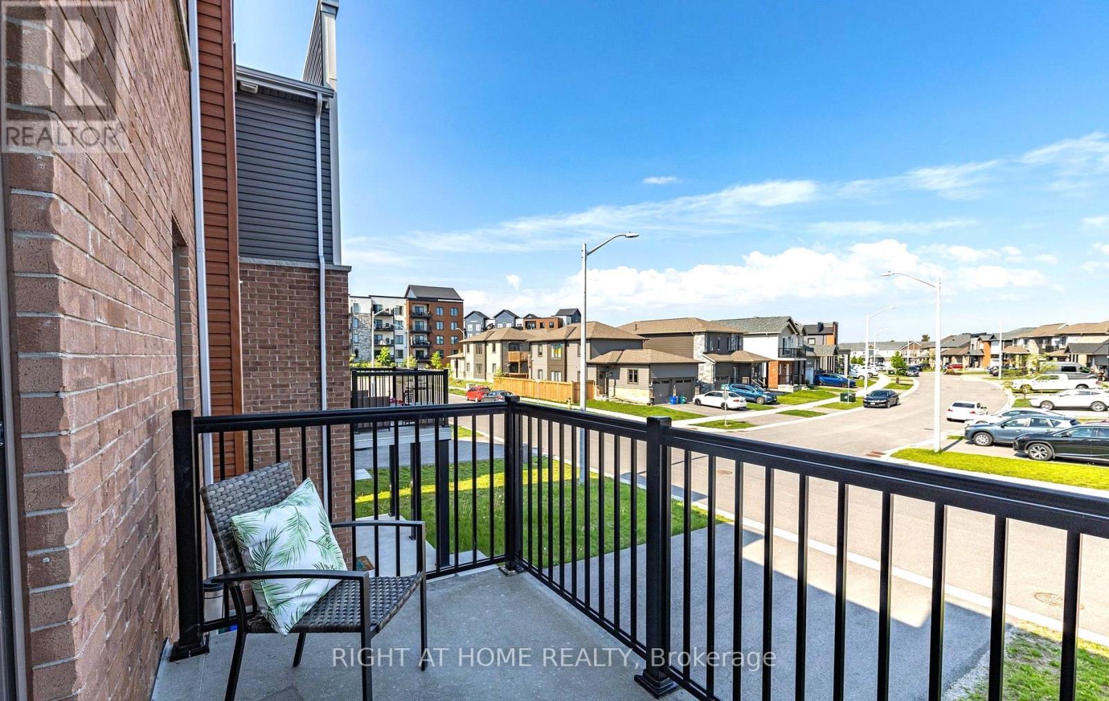 23 Kodiak Terrace, Barrie, Ontario  L4N 8G1 - Photo 16 - S12845058