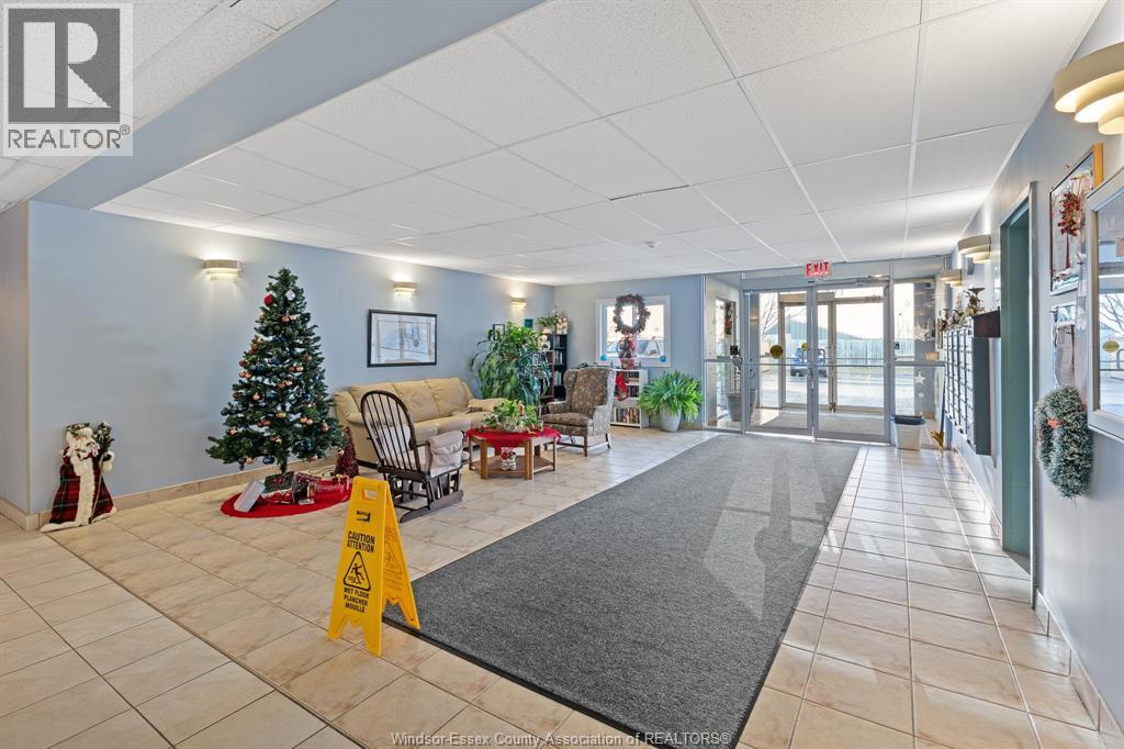 1390 Lauzon Road Unit# 117, Windsor, Ontario N8S 2C1 - Photo 33 - 26004584