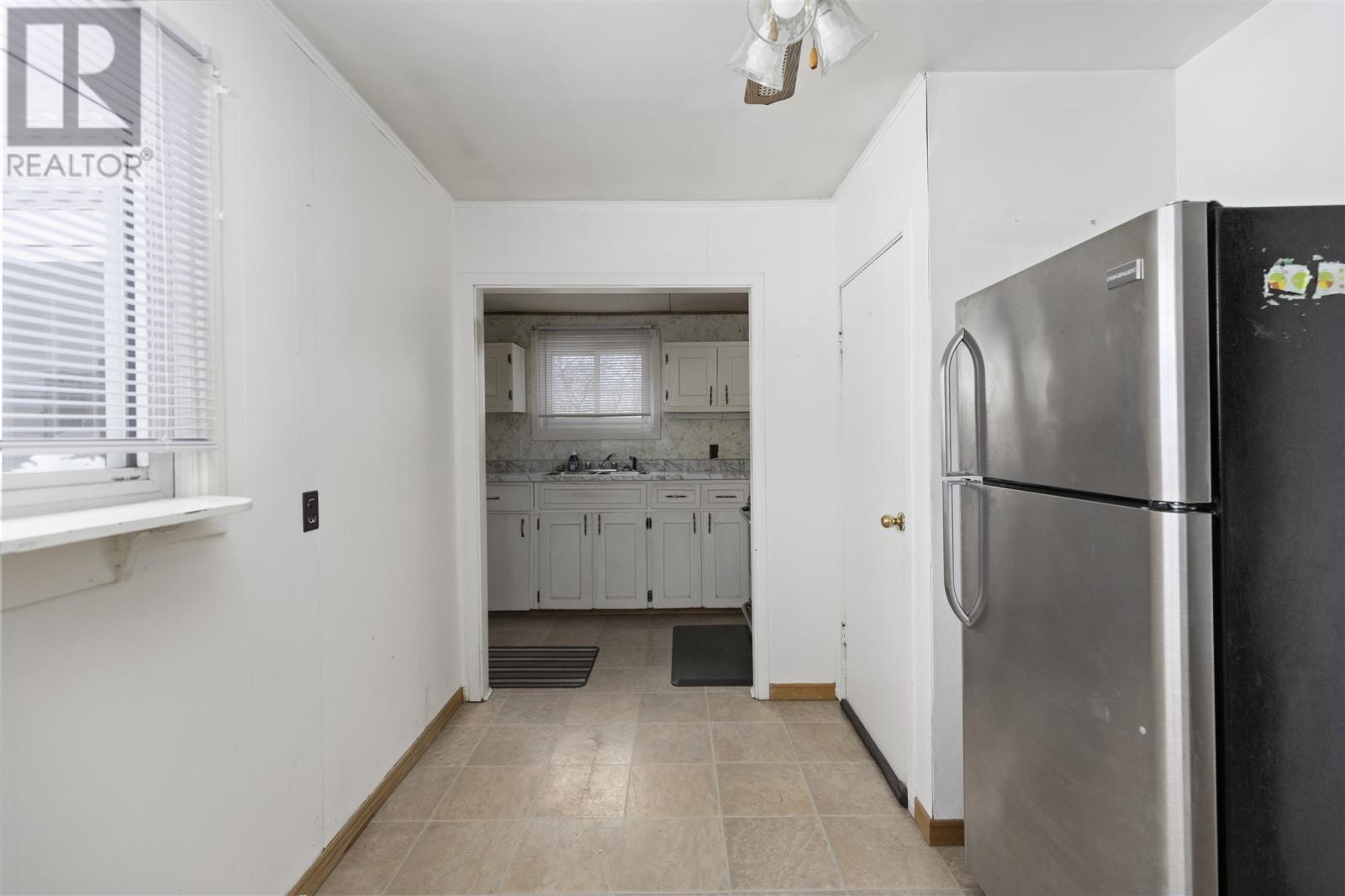 289 Goulais Ave, Sault Ste. Marie, Ontario  P6C 5A2 - Photo 16 - SM260218