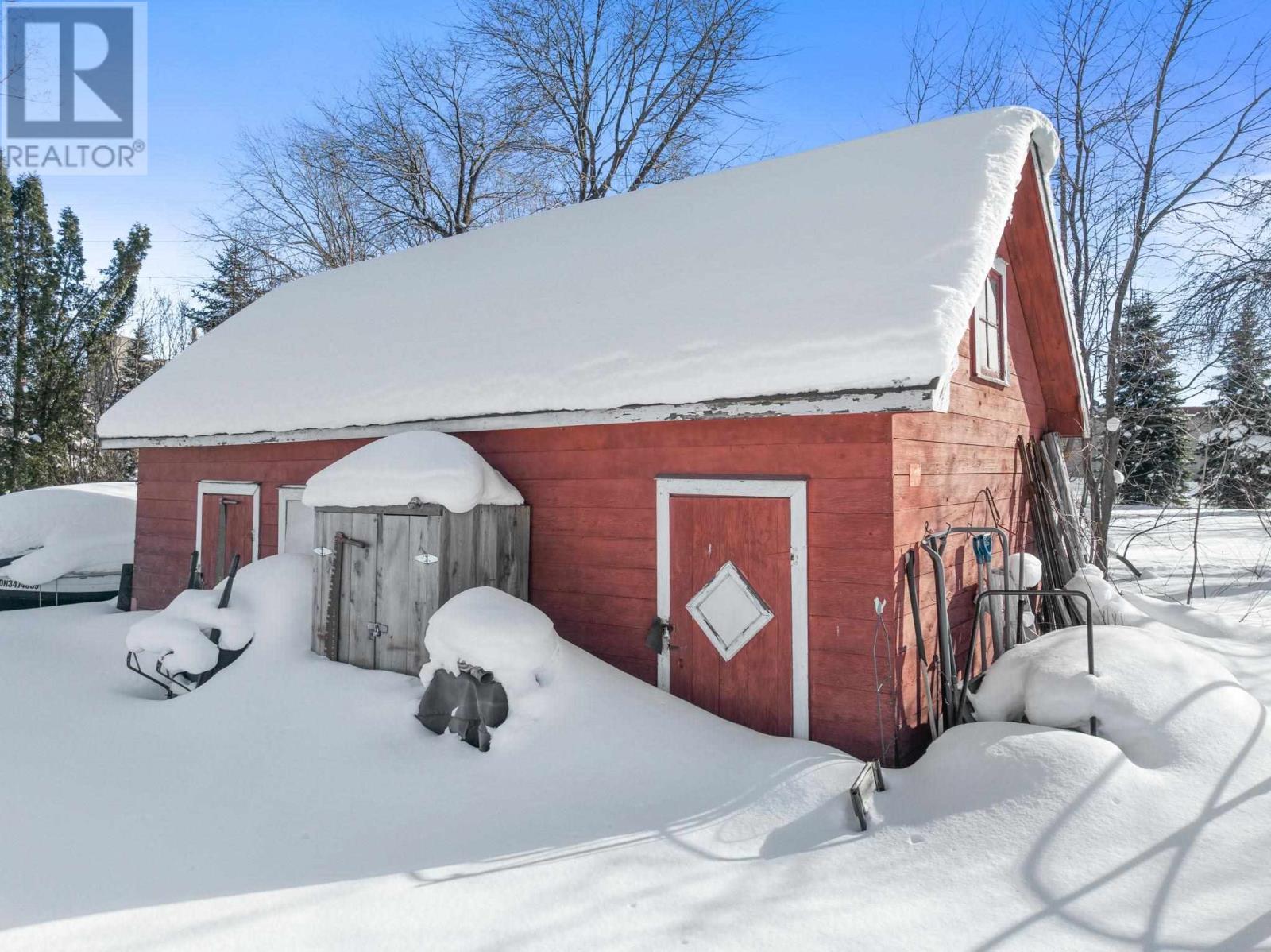 685 Metzger St, Sault Ste. Marie, Ontario  P6C 1B7 - Photo 19 - SM260240