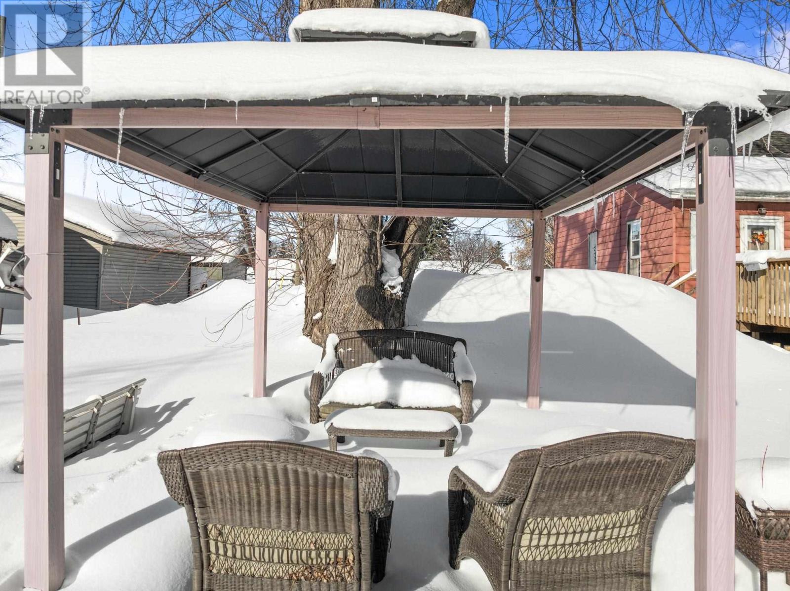 685 Metzger St, Sault Ste. Marie, Ontario  P6C 1B7 - Photo 18 - SM260240