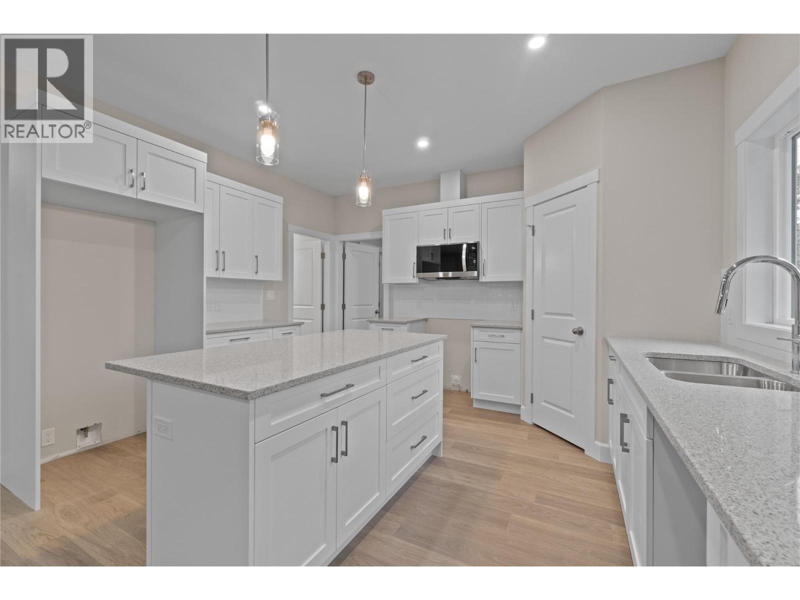 806 Cliff Avenue Unit# 104, Enderby, British Columbia  V0E 1V1 - Photo 19 - 10349545