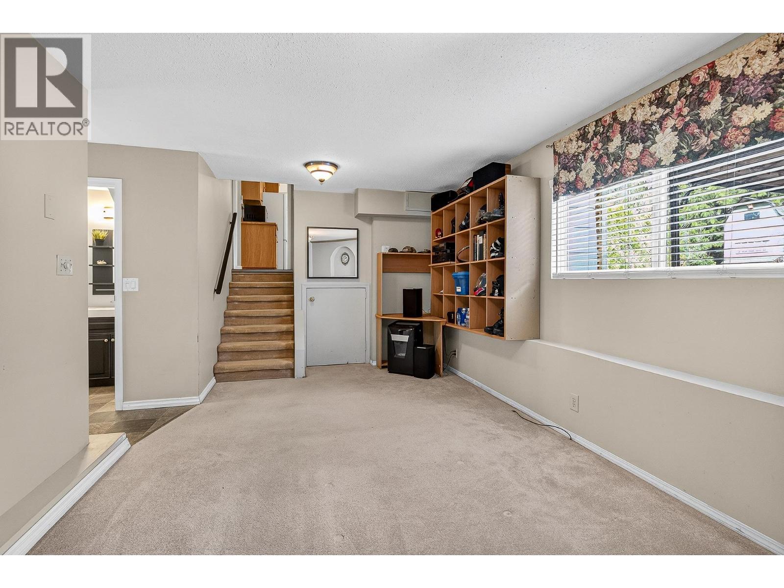 21149 Glenwood Avenue, Maple Ridge, British Columbia  V2X 8L1 - Photo 14 - R3094945