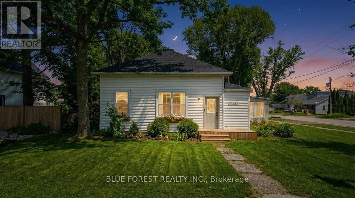 148 MAIN STREET, West Elgin, Ontario