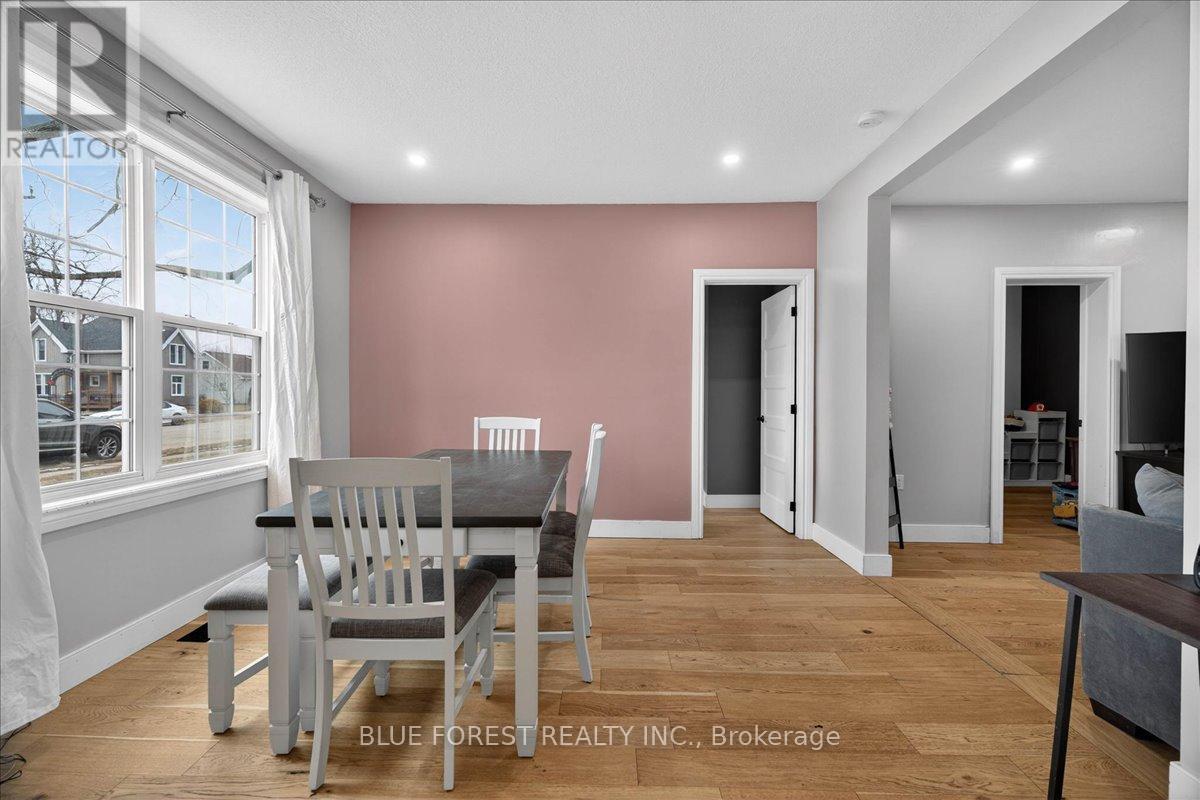 148 Main Street, West Elgin, Ontario  N0L 2P0 - Photo 8 - X12845196