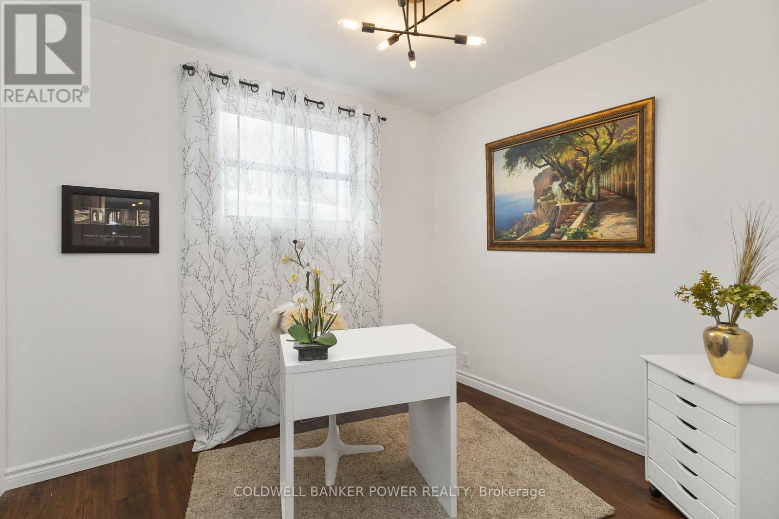 32 Ann Street, Lambton Shores, Ontario  N0M 1B0 - Photo 13 - X12845242