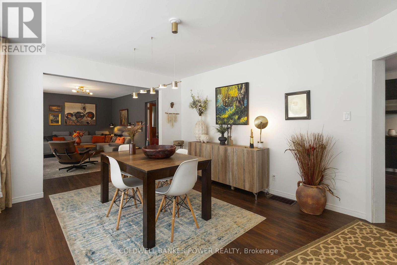 32 Ann Street, Lambton Shores, Ontario  N0M 1B0 - Photo 8 - X12845242