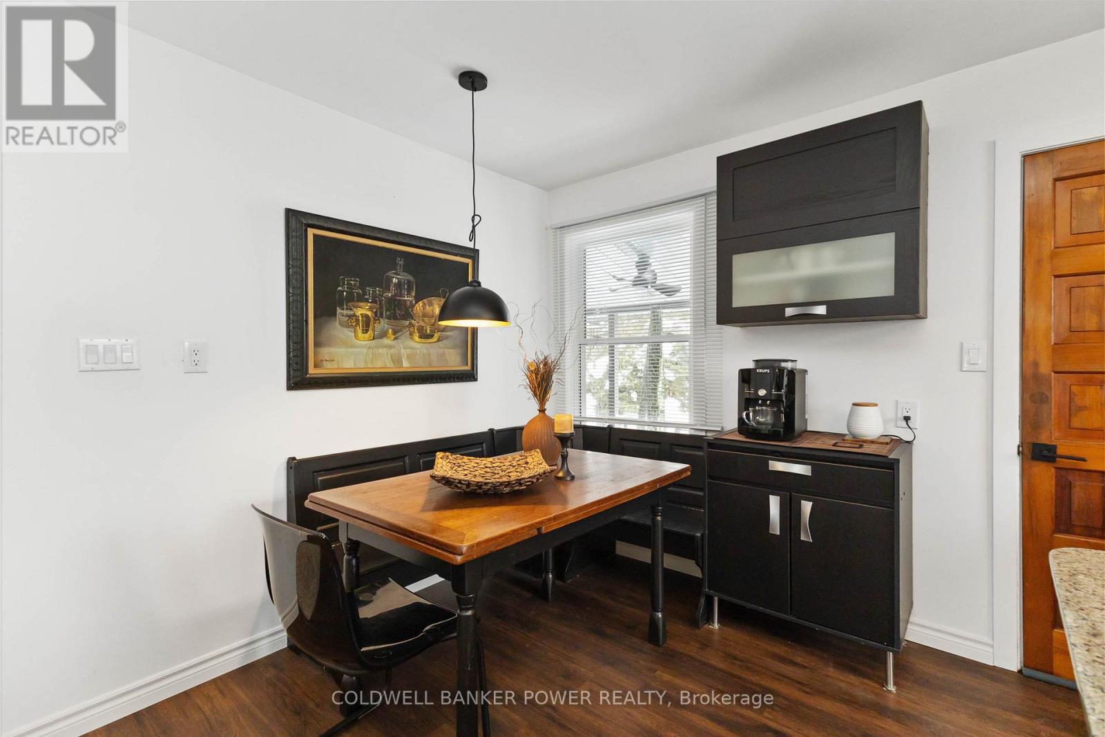 32 Ann Street, Lambton Shores, Ontario  N0M 1B0 - Photo 9 - X12845242