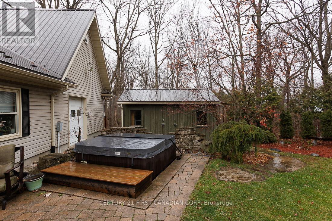 297 Alma Street, St. Thomas, Ontario  N5P 3B9 - Photo 31 - X12845306