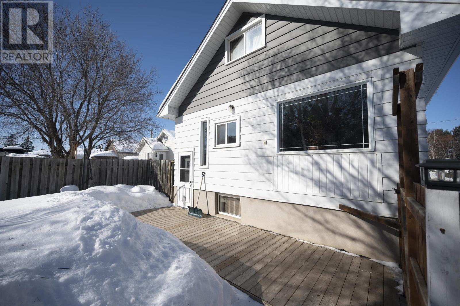 1114 Forest Street, Thunder Bay, Ontario  P7C 2W8 - Photo 34 - TB2600346