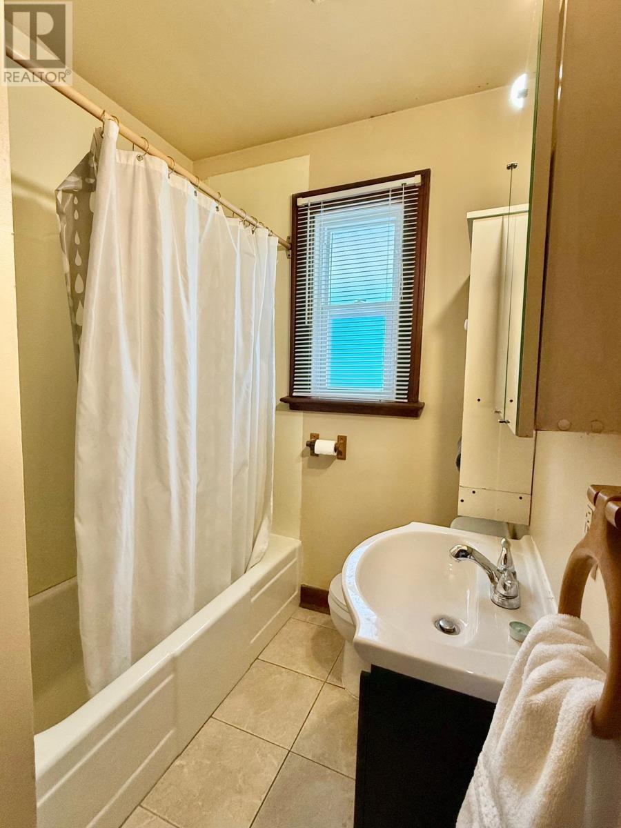 265 Ray Blvd, Thunder Bay, Ontario  P7B 4E3 - Photo 18 - TB2600354