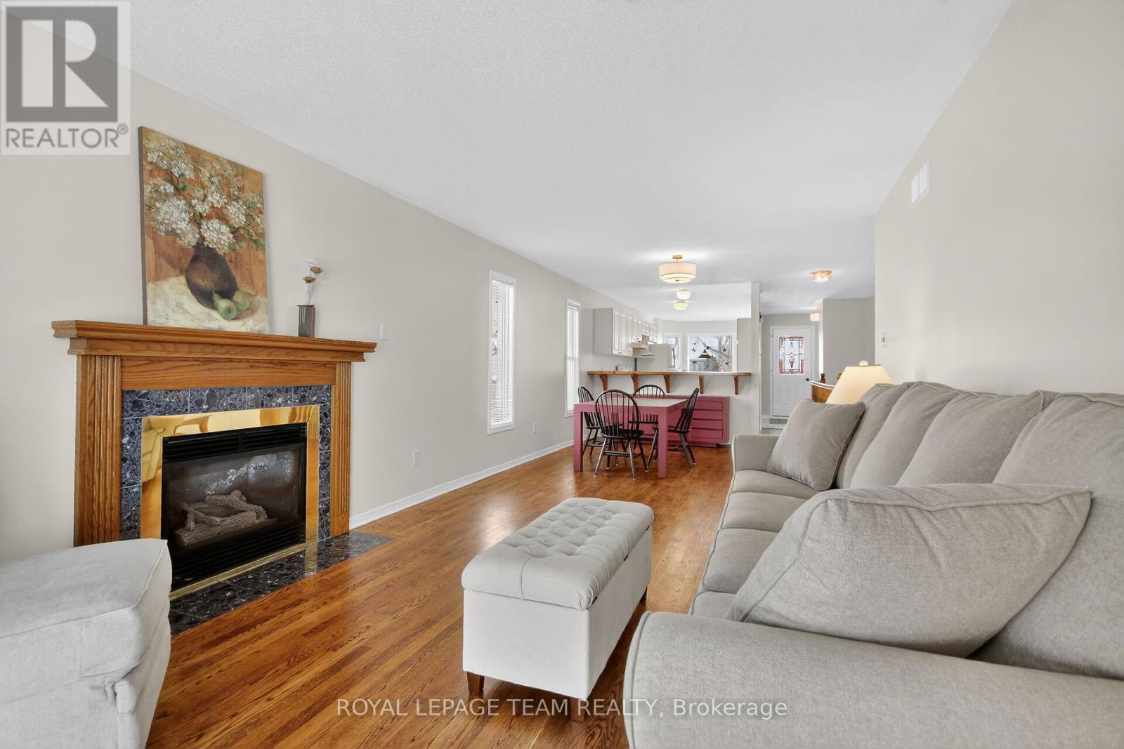 84 Newborough Crescent, Ottawa, Ontario  K2G 6A9 - Photo 16 - X12845184