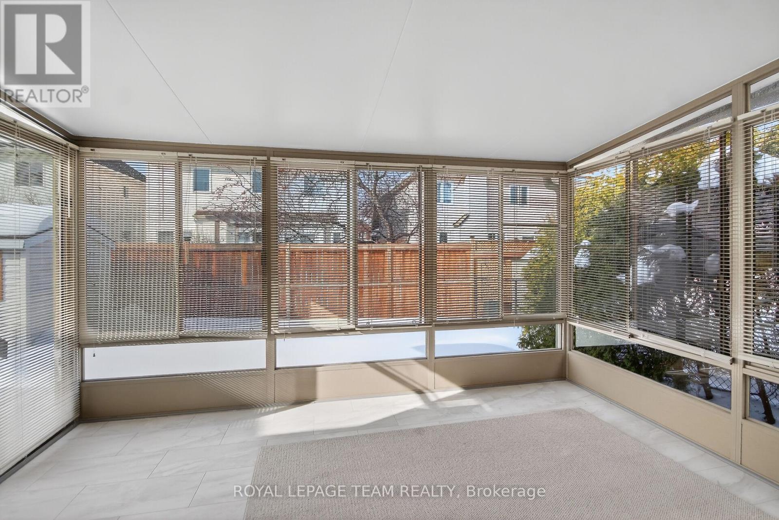 84 Newborough Crescent, Ottawa, Ontario  K2G 6A9 - Photo 28 - X12845184