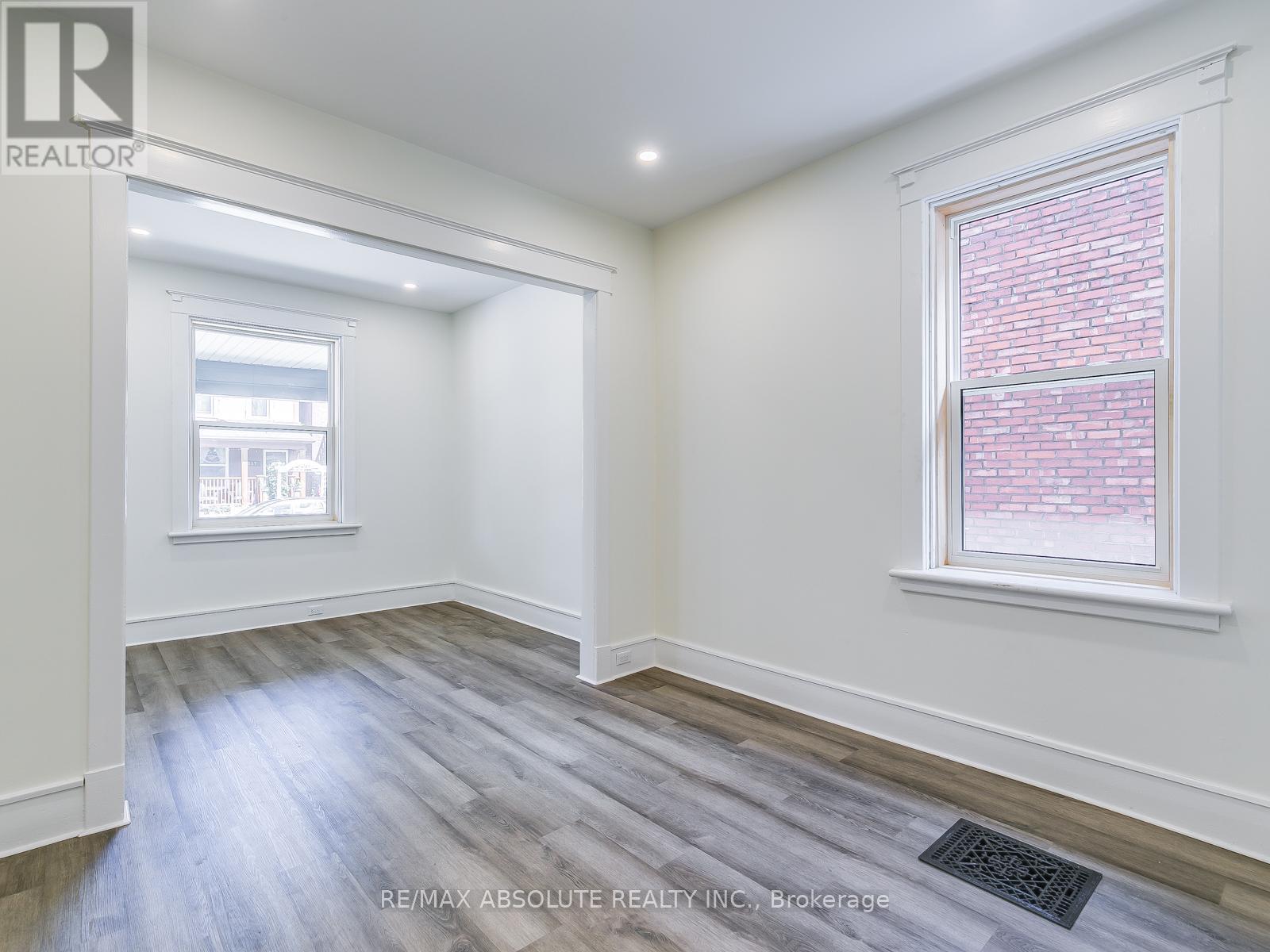 222 Plymouth Street, Ottawa, Ontario  K1S 3E5 - Photo 8 - X12845204