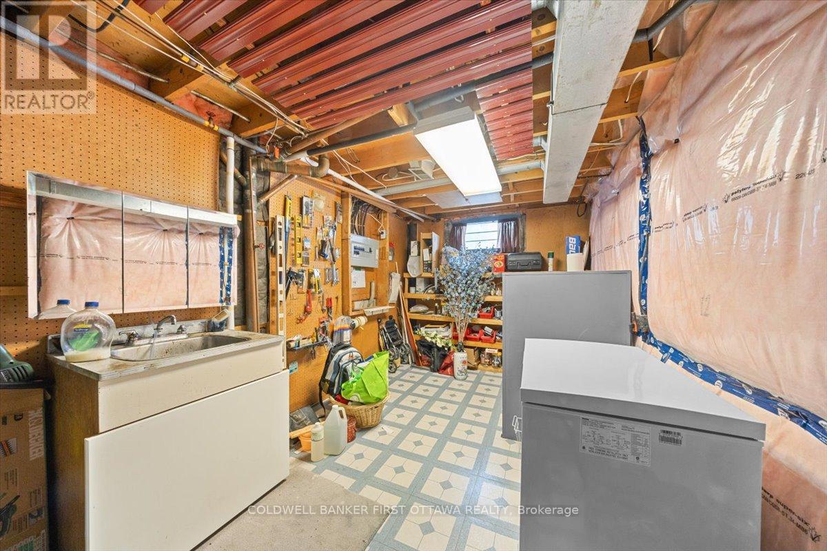 34 Hadley Circle, Ottawa, Ontario  K2H 6N9 - Photo 24 - X12845220