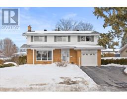 34 HADLEY CIRCLE, Ottawa, Ontario