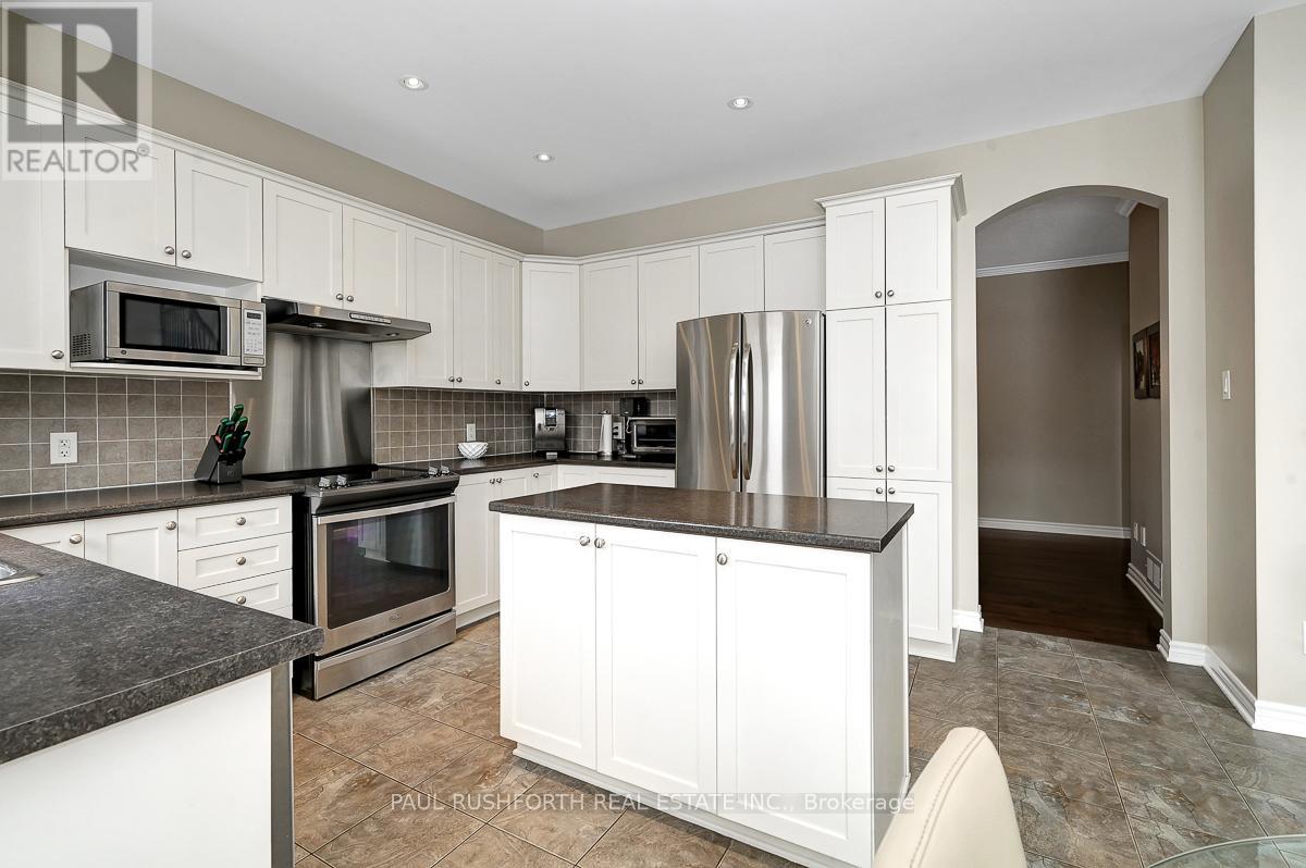 639 Pine Vista Drive, Ottawa, Ontario  K4A 5B4 - Photo 12 - X12845248