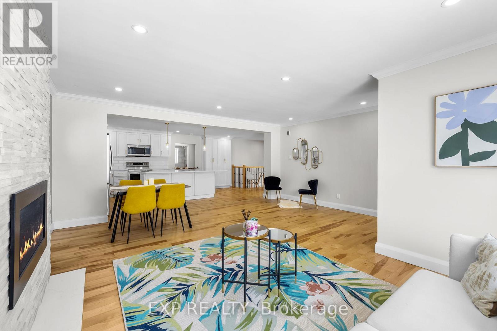 1377 Mcmahon Avenue, Ottawa, Ontario  K1T 1C2 - Photo 4 - X12845330