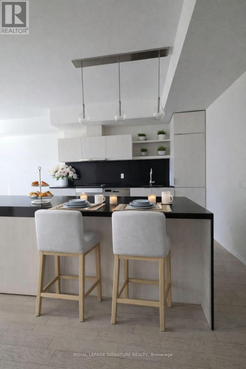 12 Bonnycastle Street, Toronto (Waterfront Communities), Ontario  M5A 0C8 - Photo 6 - C12844118