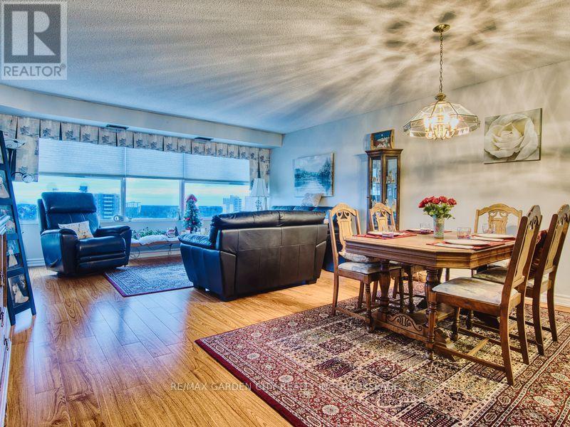 1110 - 7 Gale Crescent, St. Catharines, Ontario  L2R 7M8 - Photo 2 - X12845274