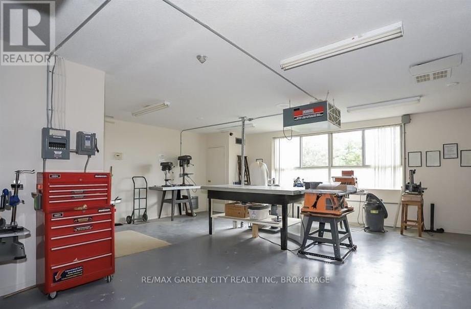 1110 - 7 Gale Crescent, St. Catharines, Ontario  L2R 7M8 - Photo 39 - X12845274