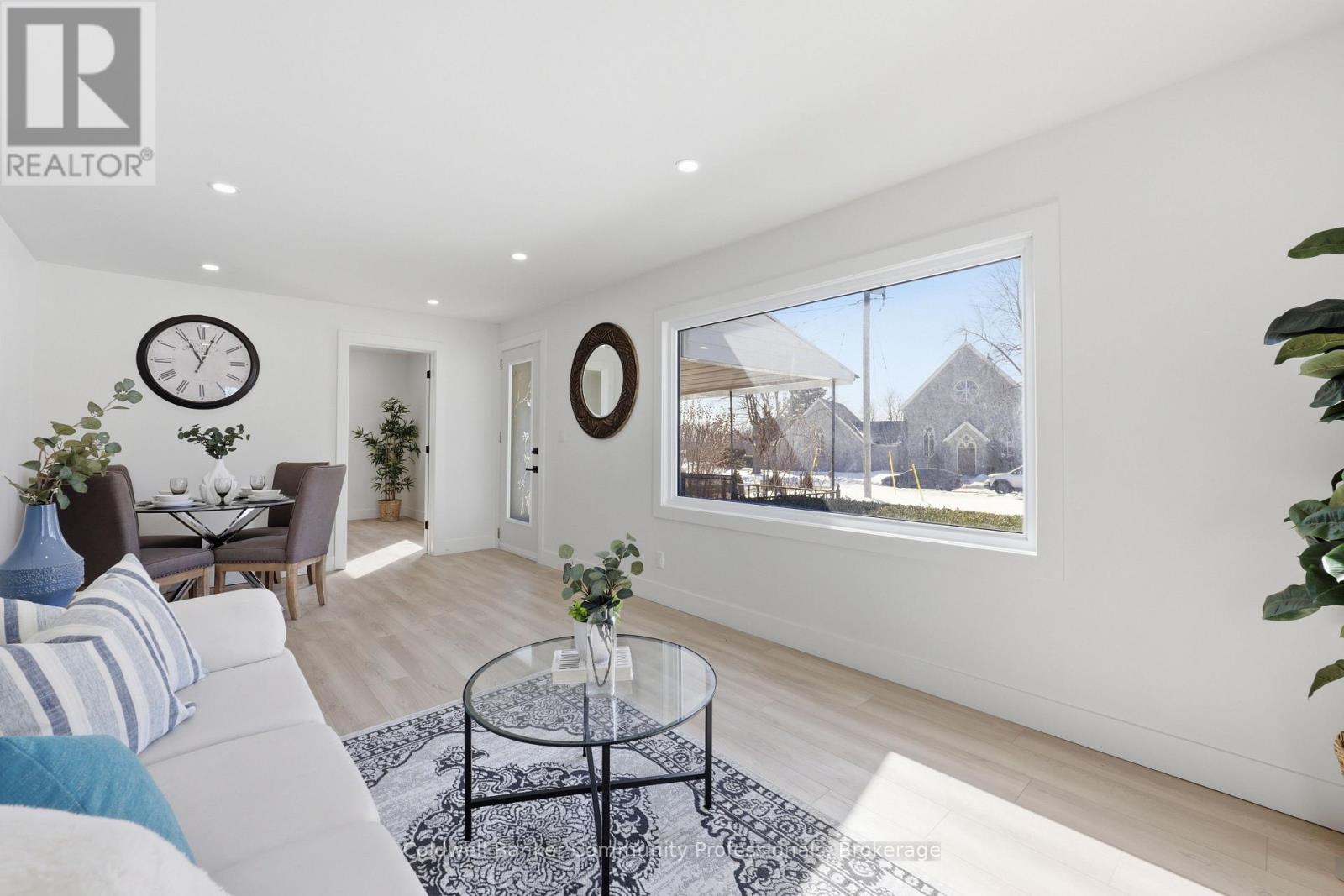 74 Freelton Road, Hamilton, Ontario  L0R 1K0 - Photo 9 - X12845346