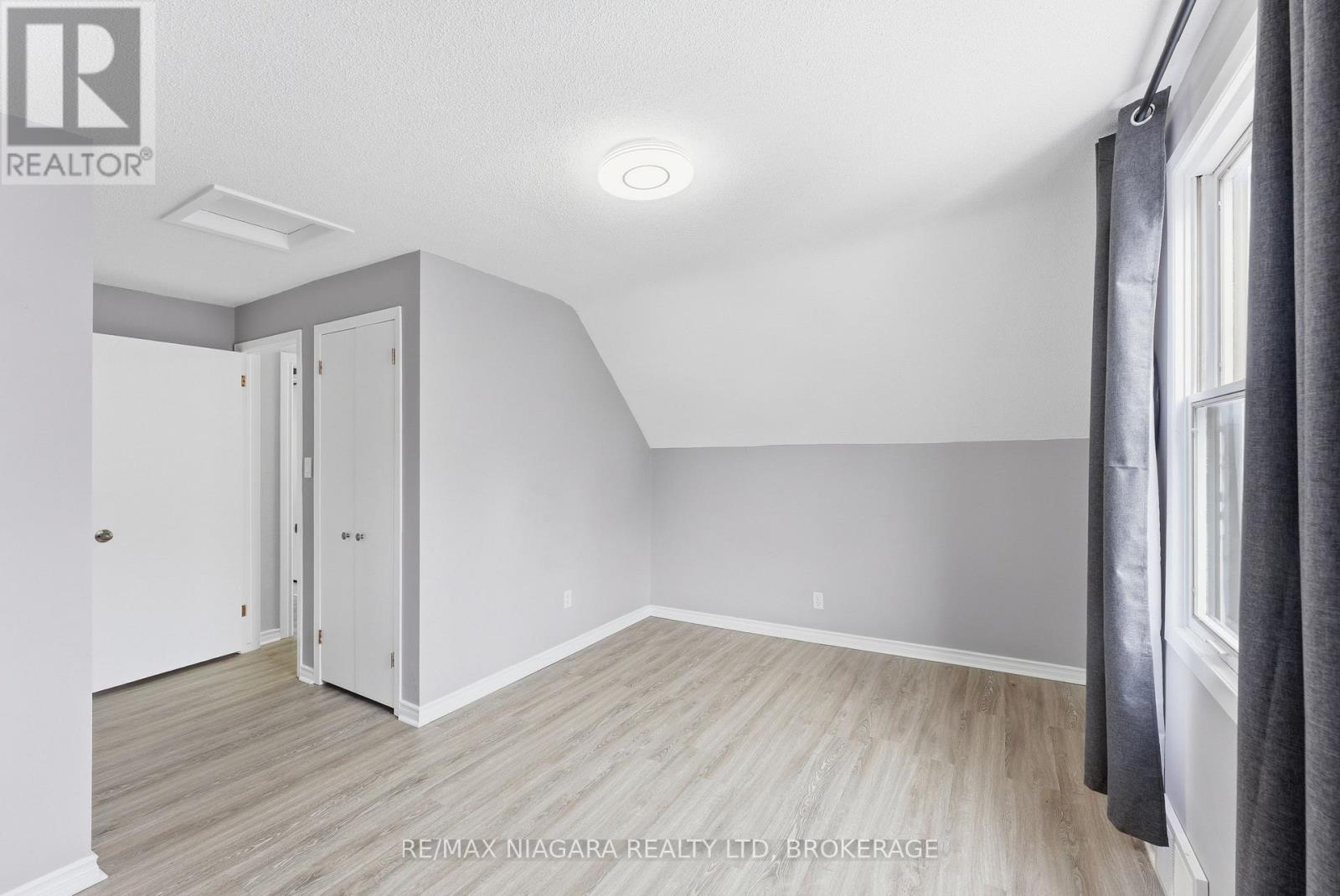 5781 Morden Drive, Niagara Falls, Ontario  L2E 3C8 - Photo 23 - X12845350