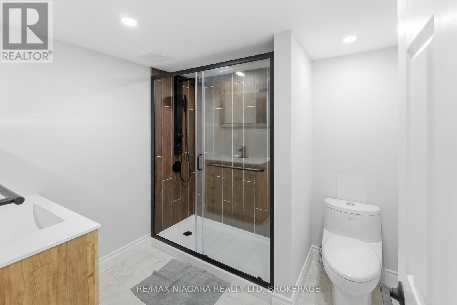 5781 Morden Drive, Niagara Falls, Ontario  L2E 3C8 - Photo 26 - X12845350