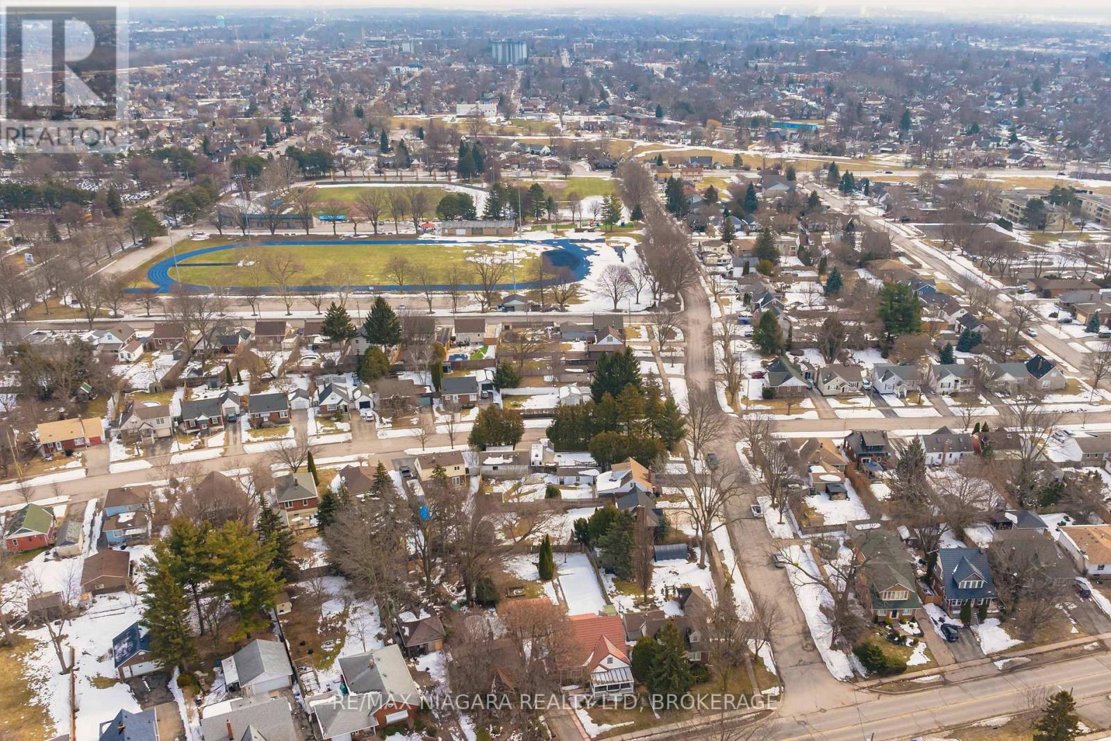 5781 Morden Drive, Niagara Falls, Ontario  L2E 3C8 - Photo 40 - X12845350