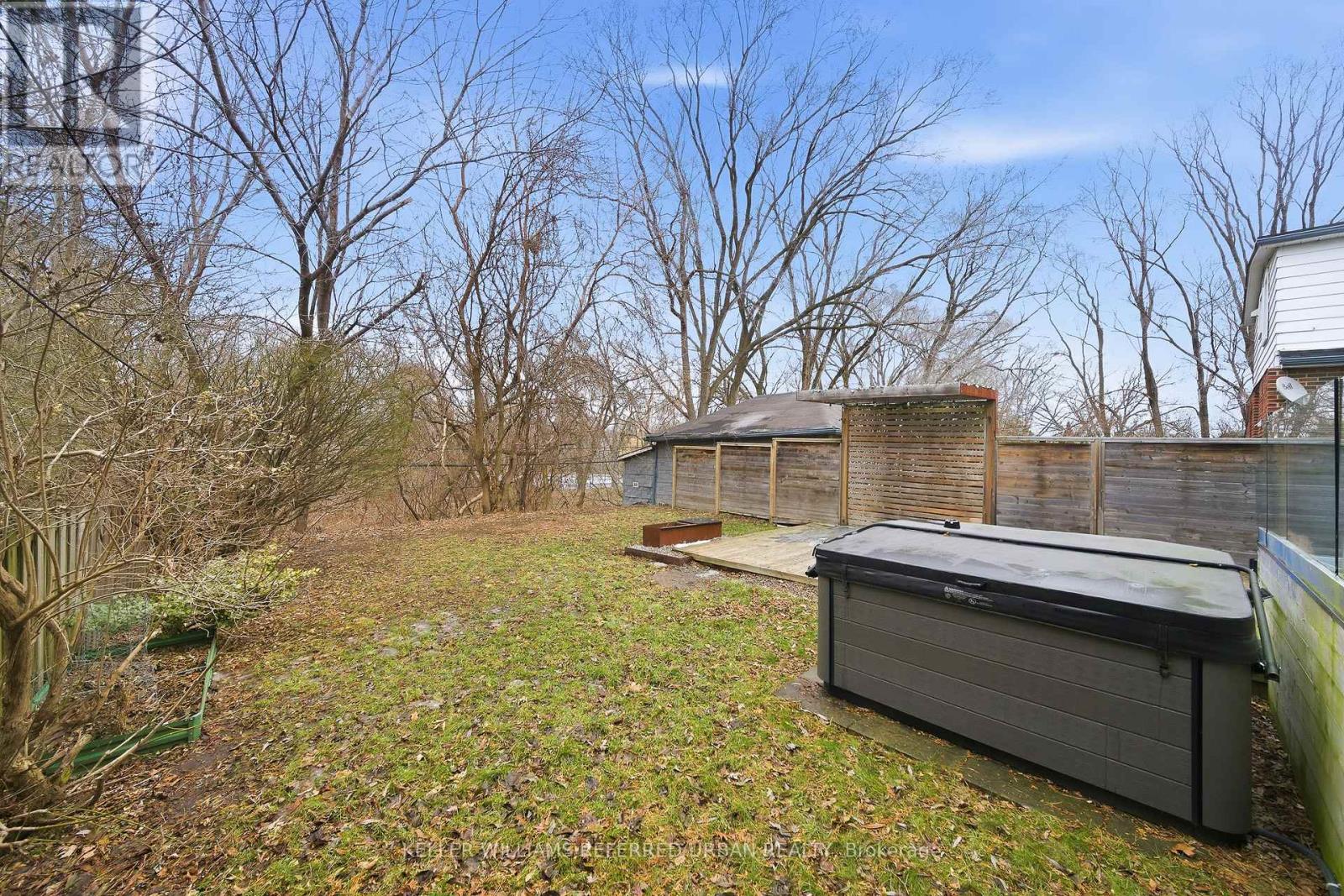 22 Daniels Street, Toronto, Ontario  M8Y 1L8 - Photo 48 - W12736838