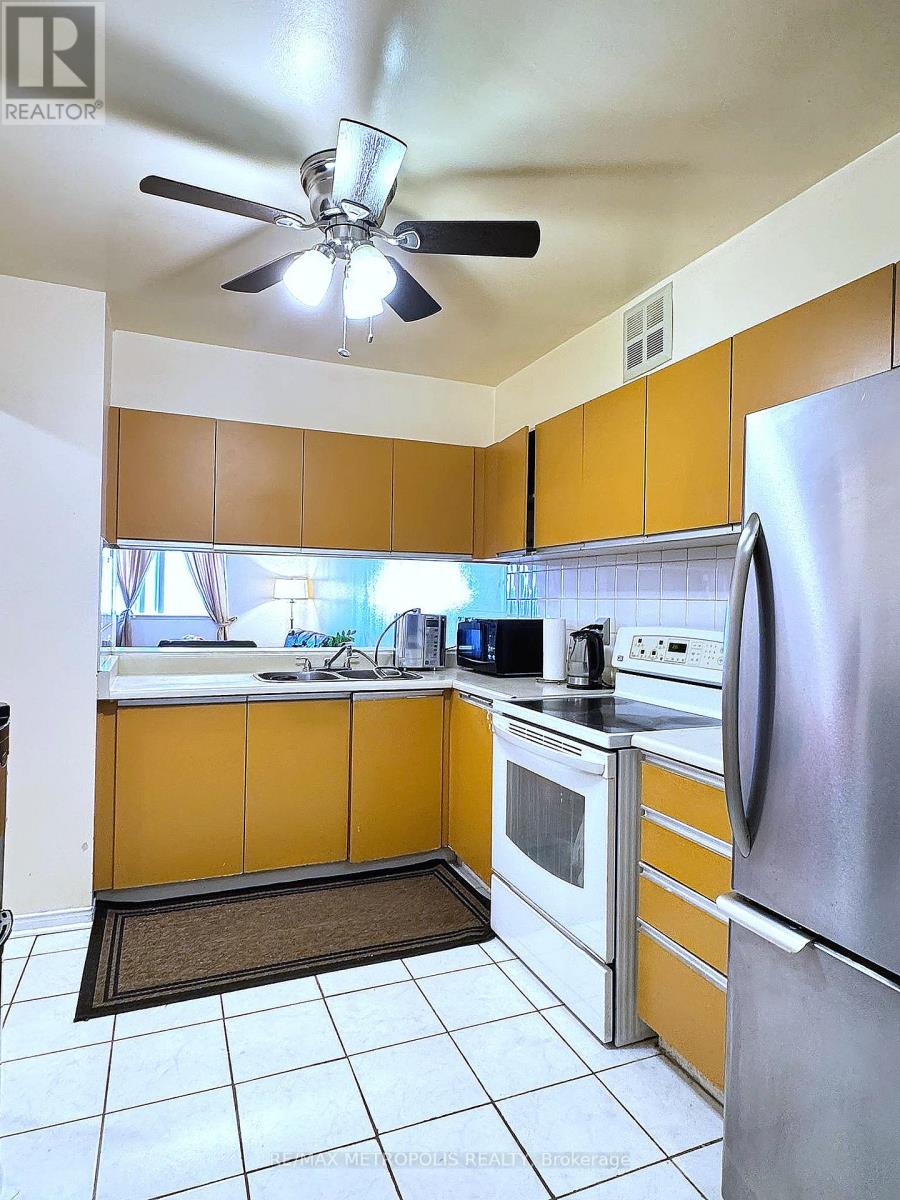 806 - 234 Albion Road, Toronto (Elms-Old Rexdale), Ontario  M9W 6A5 - Photo 10 - W12843992