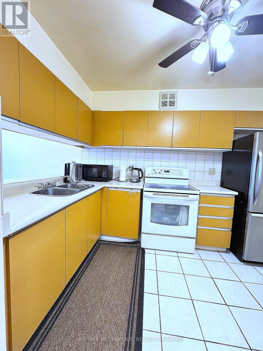 806 - 234 Albion Road, Toronto (Elms-Old Rexdale), Ontario  M9W 6A5 - Photo 19 - W12843992