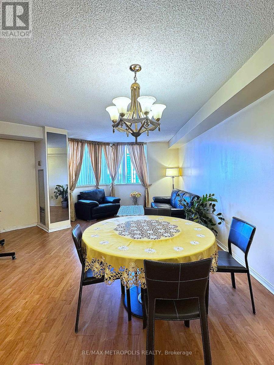 806 - 234 Albion Road, Toronto (Elms-Old Rexdale), Ontario  M9W 6A5 - Photo 3 - W12843992