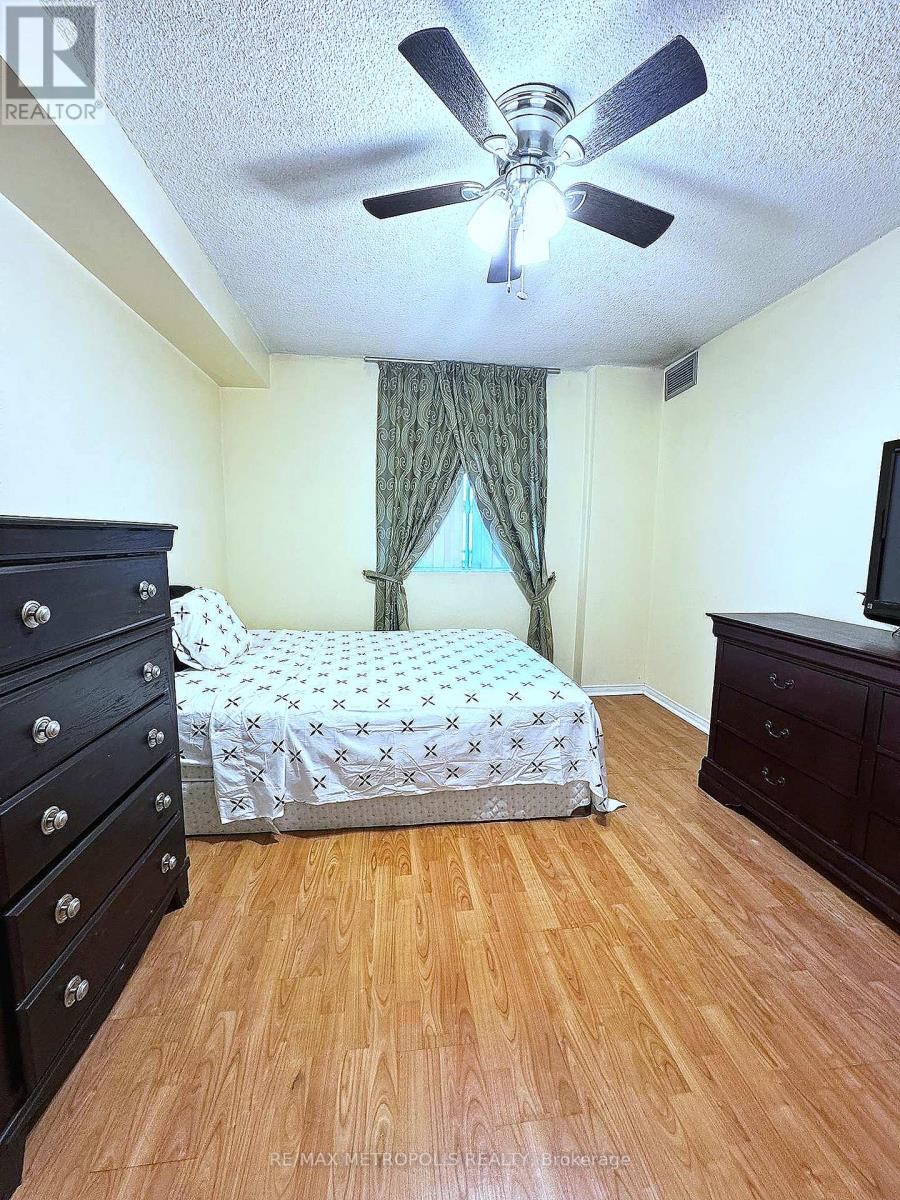 806 - 234 Albion Road, Toronto, Ontario  M9W 6A5 - Photo 24 - W12843992