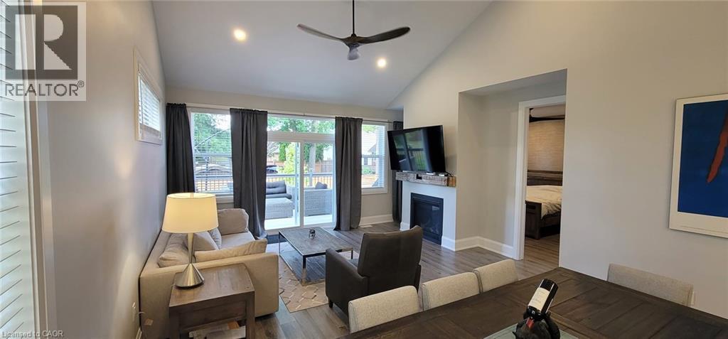 10 Paradise Grove, Niagara-On-The-Lake, Ontario  L0S 1T0 - Photo 4 - 40809590