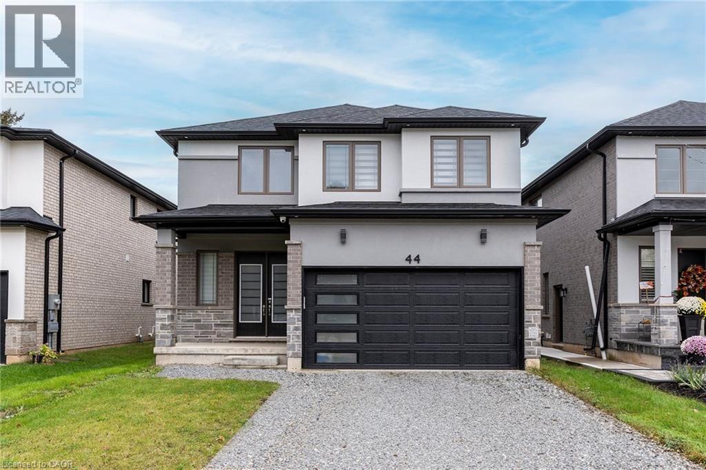 44 MILLER Drive, Ancaster, Ontario