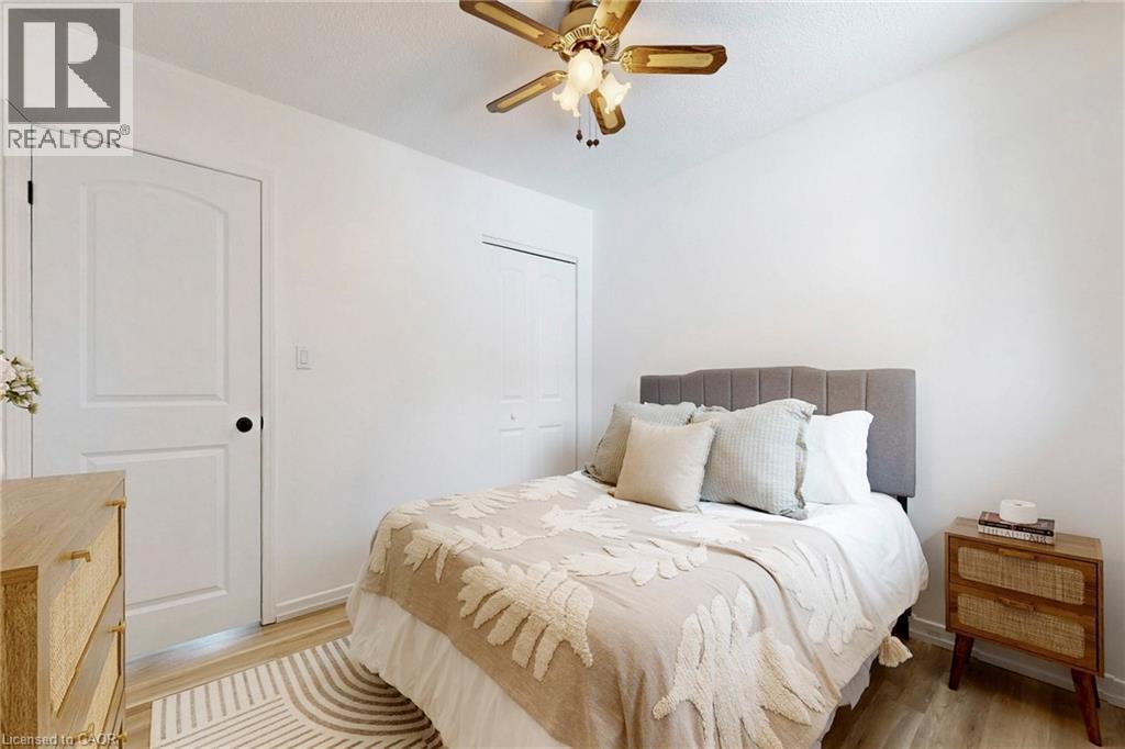 380 Magnolia Drive, Hamilton, Ontario  L9C 6N7 - Photo 16 - 40809503